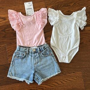 Zara ruffle sleeve bodysuits and denim shorts